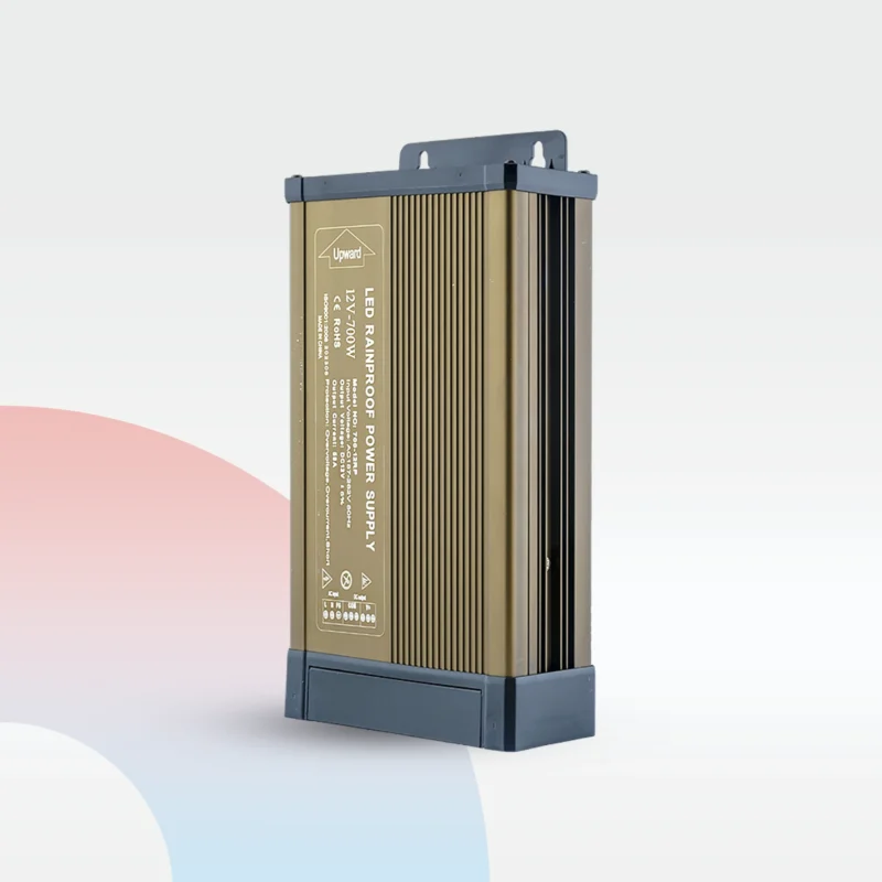 صورة محول طاقة خارجي 12V من سارع مقاوم للمطر، يستخدم لإنارة البنرات ولوحات الإعلانات في اليمن، معتمد بجودة CE وRoHS